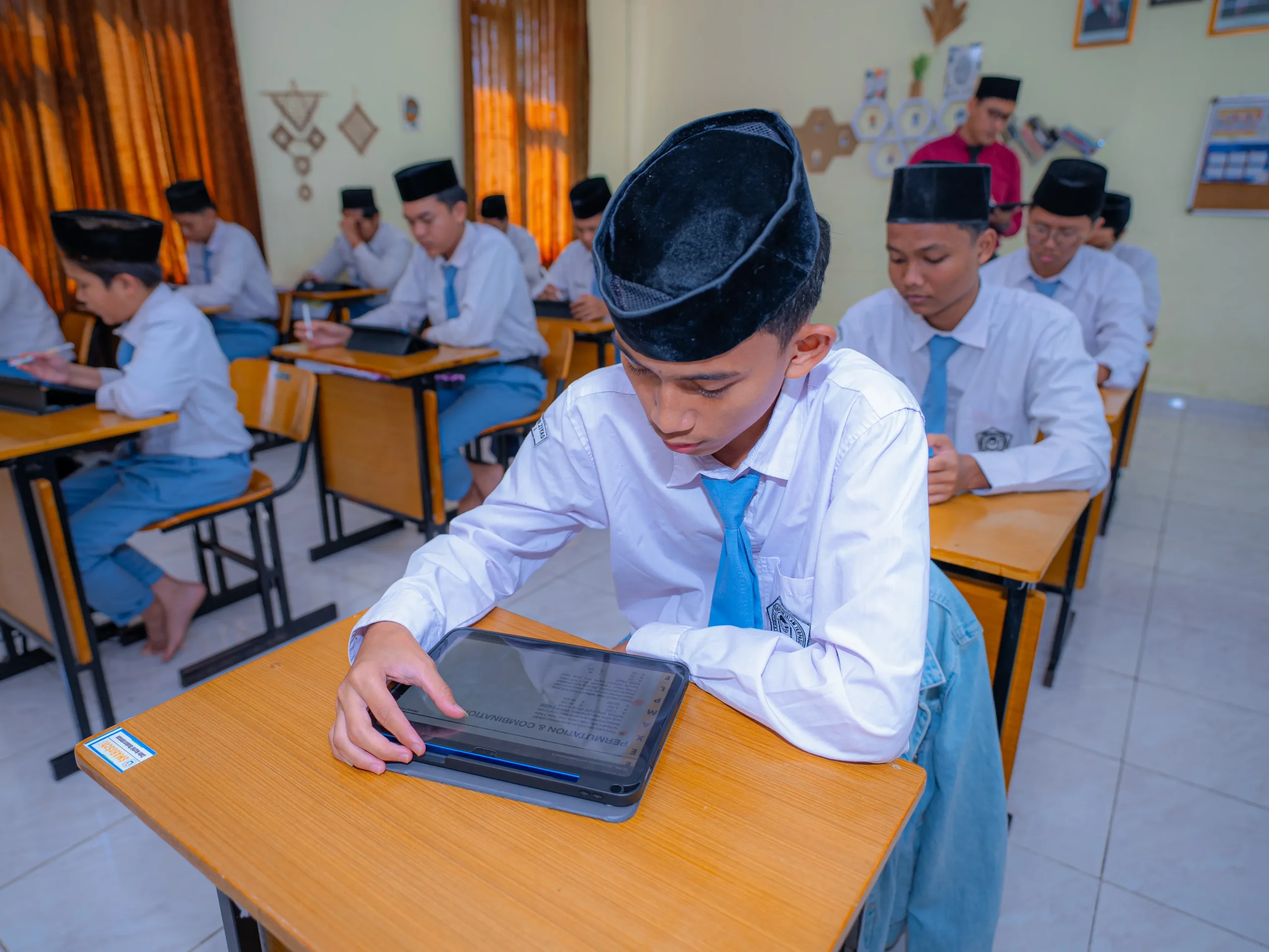 Student learning with tablet